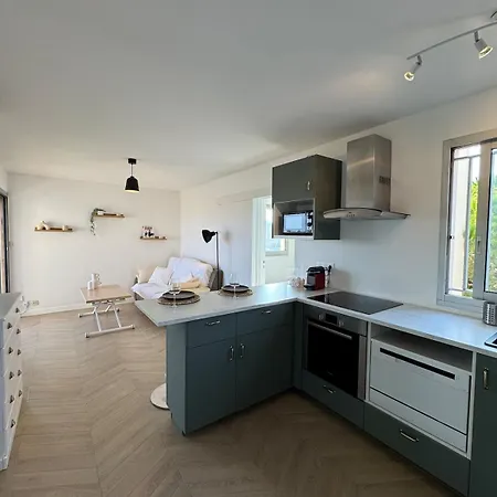 3-room In - Swimming Pool - Sea View * 앙티브