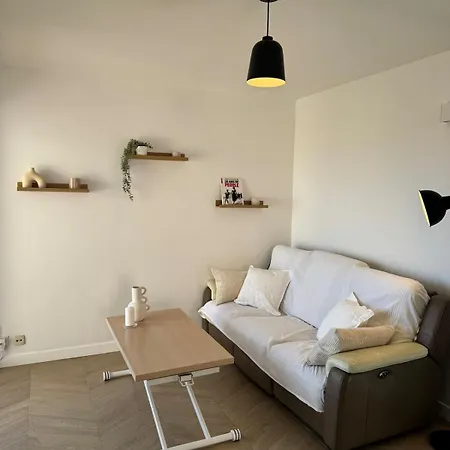 3-room In - Swimming Pool - Sea View * Antibes