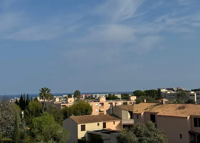 3-room In - Swimming Pool - Sea View 公寓 *