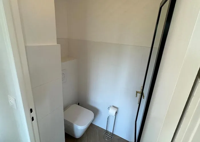 3-room In - Swimming Pool - Sea View 公寓